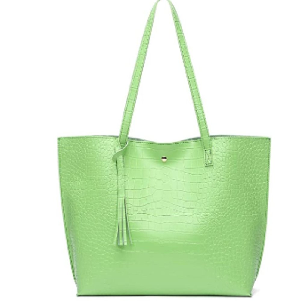 Green croc tote